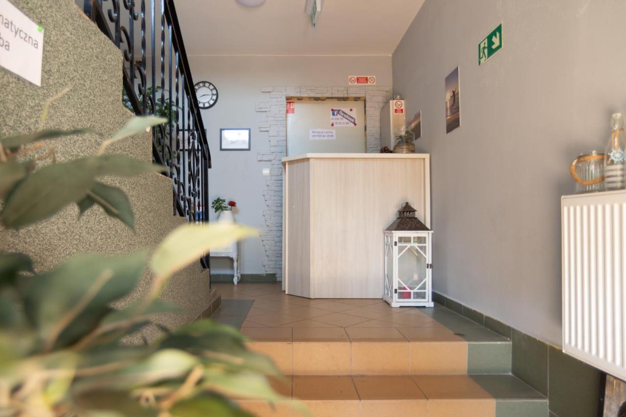 Hotel Promyk Rewal Exterior foto